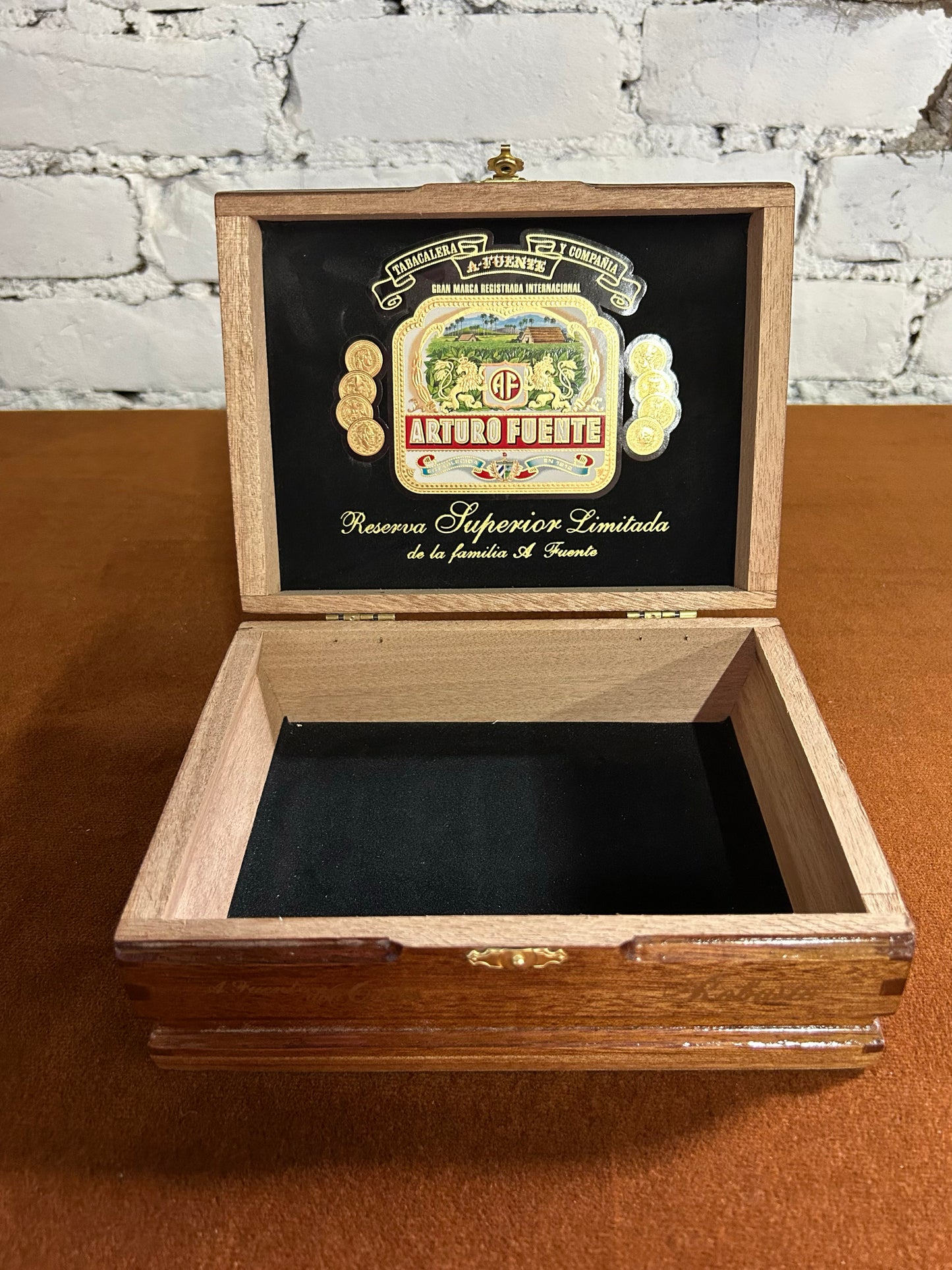 Italian Family Cigar Box